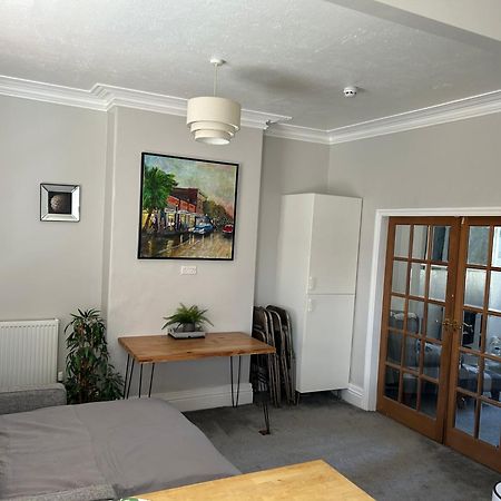 1 Bedroom Spacious Apartment Lytham St Annes Dış mekan fotoğraf